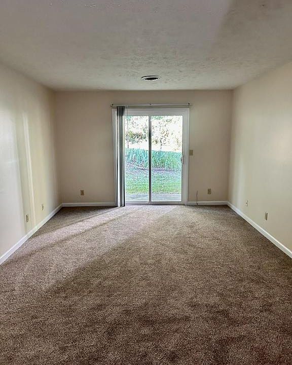 1st image of 329 Boyd St APT 5