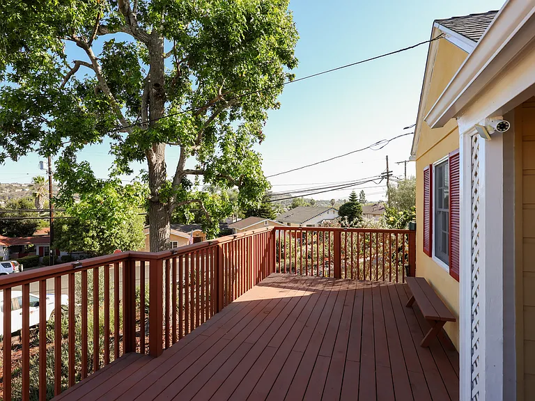 7574 Seneca Pl — Photo 29