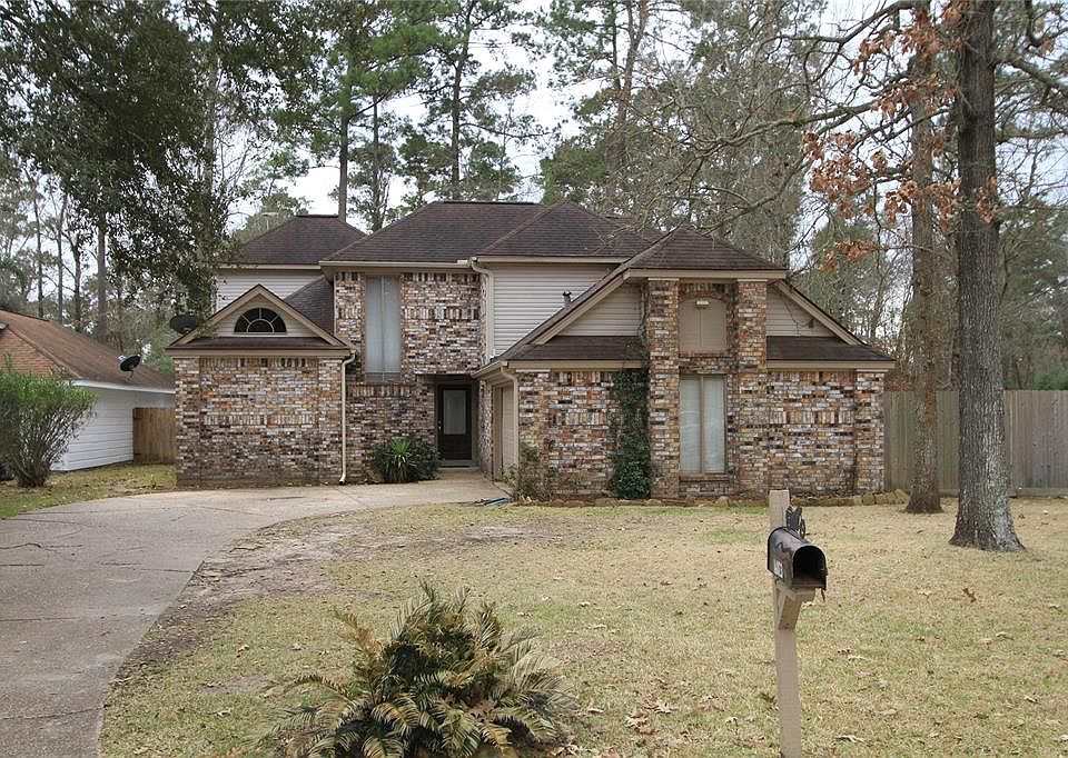 1st image of 16023 Broadwater Dr