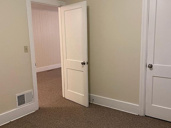 4th image of 38 Wood Ave