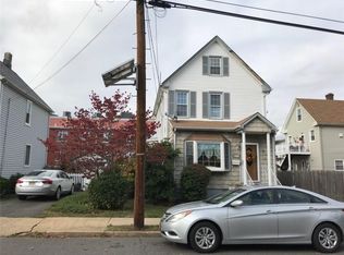 31 Atlantic St, Carteret, NJ 07008