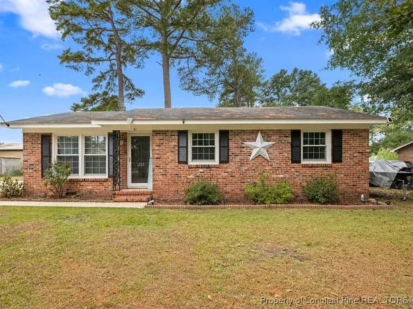 285 Decatur Dr, Fayetteville, NC 28303