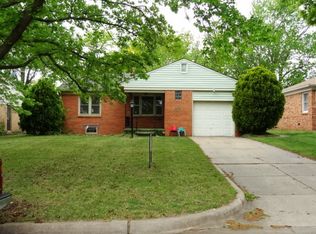 1713 S Mission Rd, Wichita, KS 67207