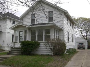 341 Bates St, Jackson, MI 49202