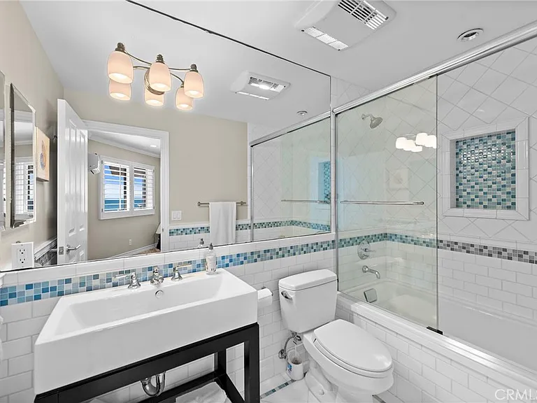 603 S Coast Hwy #B — Photo 12