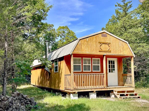 8380 Saint George Road, Hartville, MO 65667