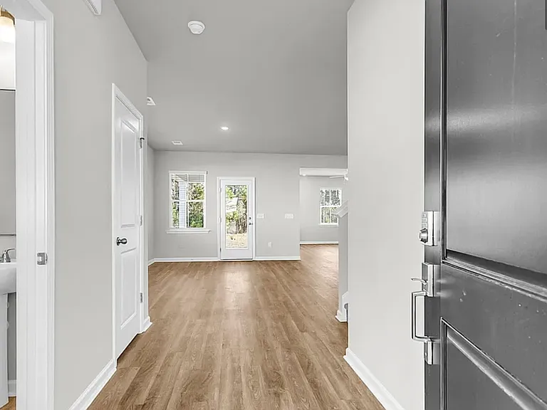 123 Scout Dr #H — Photo 10