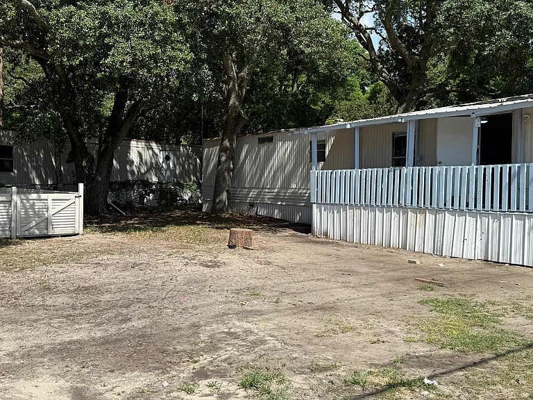 800 Denton Blvd NW #4 — Photo 10
