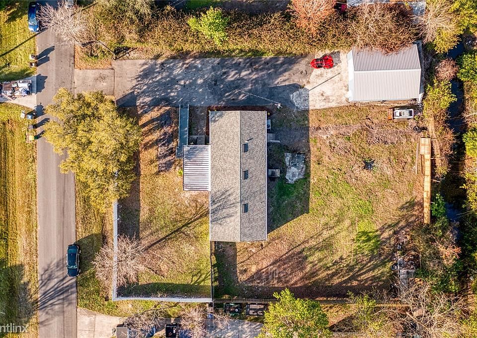 1st image of 3229 Dew Ct