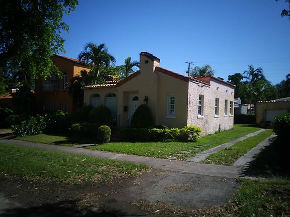 3rd image of 228 Sarto Ave