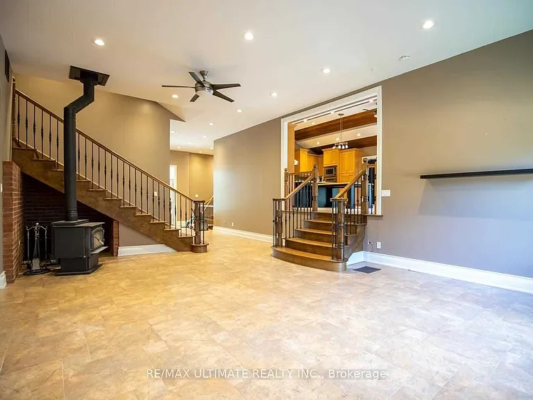 6472 Country Ln — Photo 5