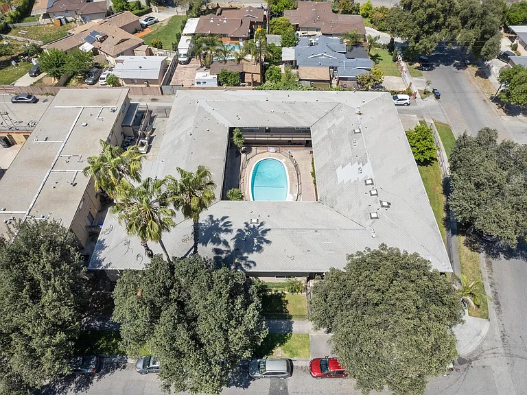 Waldorf Apartments- Riverside, CA — Photo 49