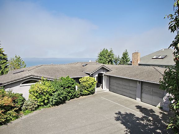 2nd image of 1303 W Mukilteo Blvd