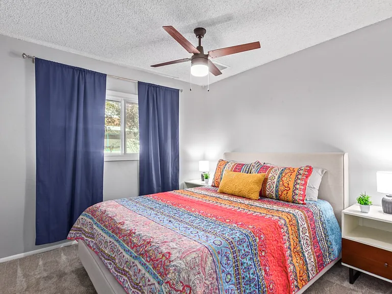 1645 E Manhatton Dr — Photo 26