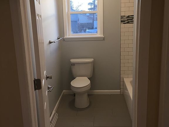 5th image of 50 Rhode Island Ave