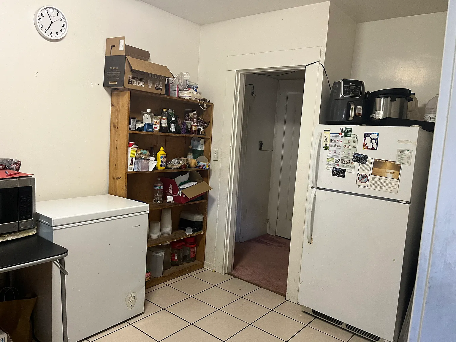 3 bed, 2458 sqft, $790 — Photo 2