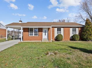 4451 Brooktop Ln, Saint Louis, MO