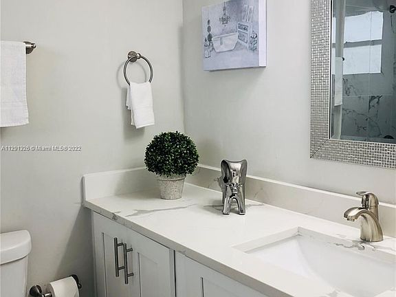 5th image of 7904 West Dr APT 112