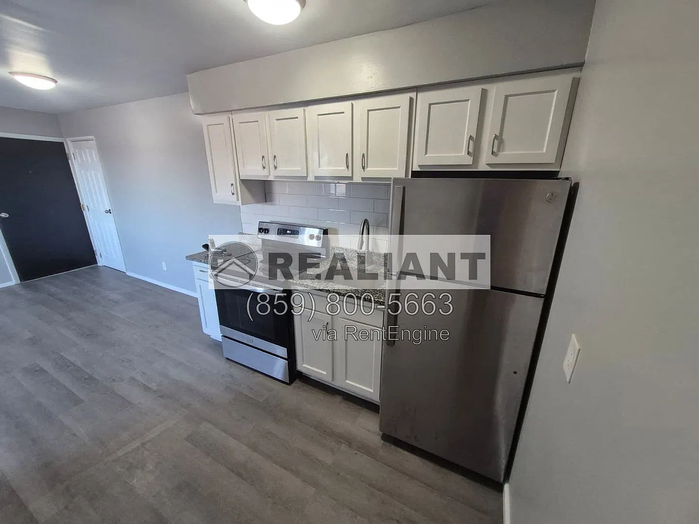 1 bed, 1.0 bath, $995 — Photo 4