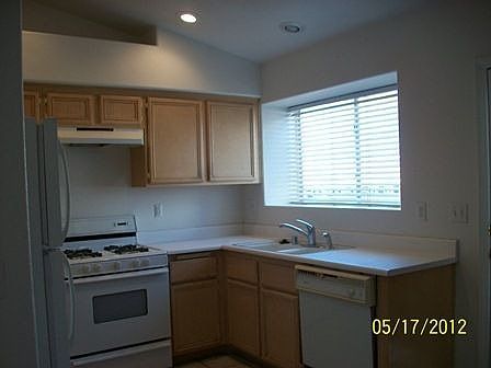 4th image of 1616 Grey Bull Way