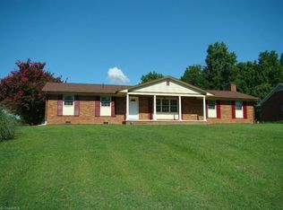 204 Kinview Dr, Archdale, NC 27263