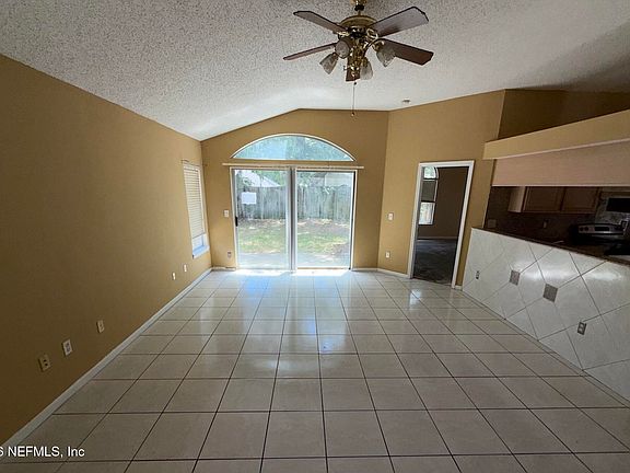 4th image of 1223 HOMARD Boulevard E