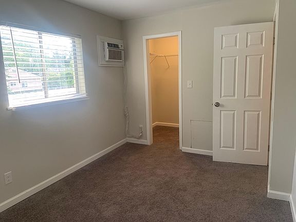 5th image of 757 Riverview Dr