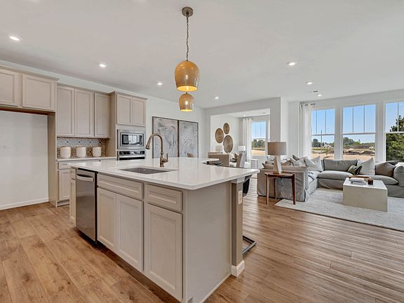 Kitchen with Island Seating
