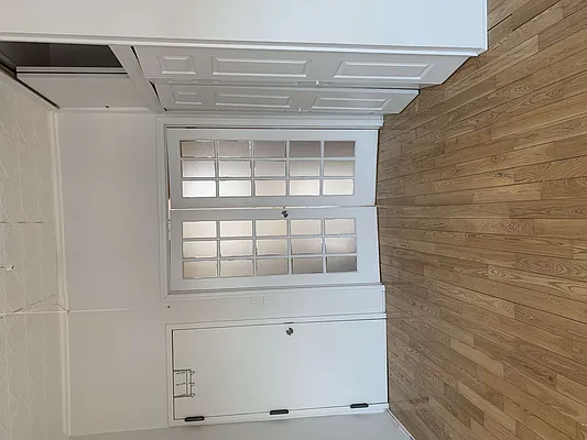 Rented by Flatiron Real Estate Advisors LLC | media 5