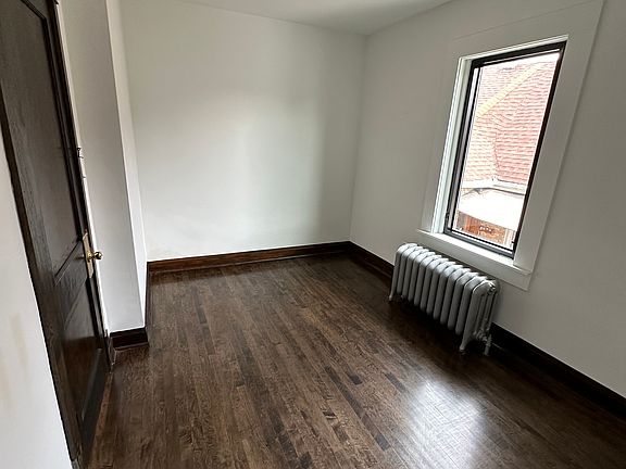 5th image of 2535 N Linder Ave #2R