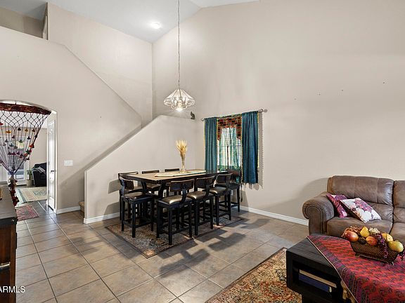 4th image of 8508 W JOCELYN Terrace