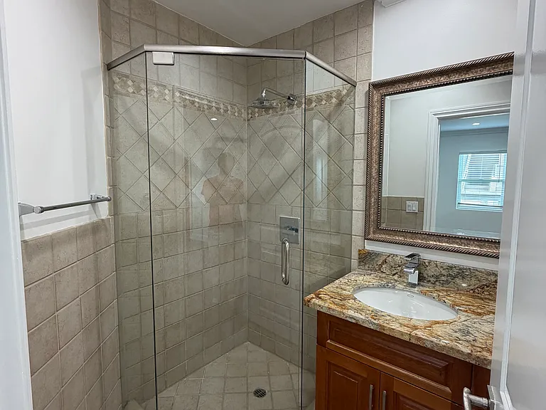 10394 Almayo Ave #10394 — Photo 8