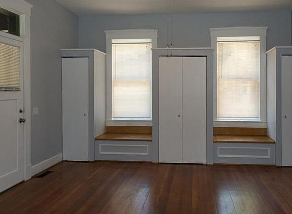 5th image of 2842 McNair Ave
