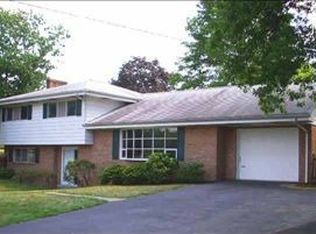 1210 Fishburn Rd, Hershey, PA 17033