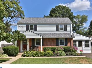 208 Montgomery Ave, Oreland, PA 19075