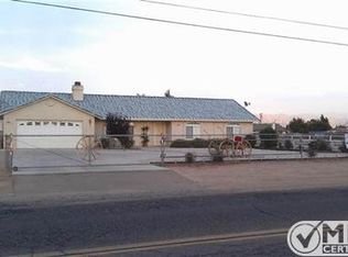 10717 7th Ave, Hesperia, CA 92345