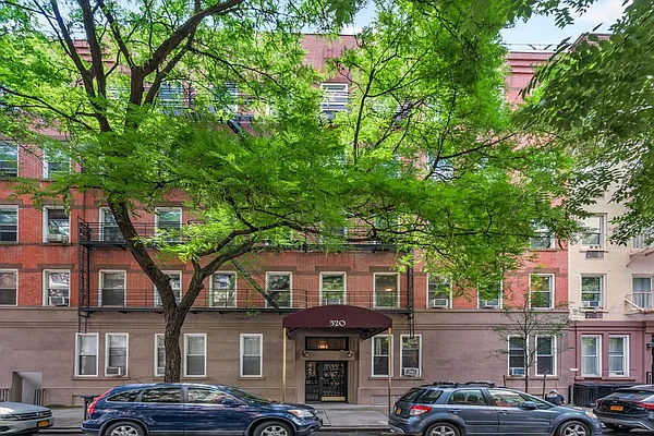 Sold by Mont Sky Real Estate | media 6