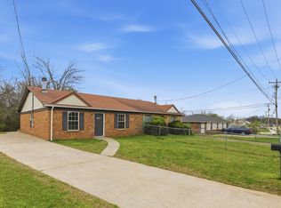 3706 Village Trl, Nashville, TN 37207