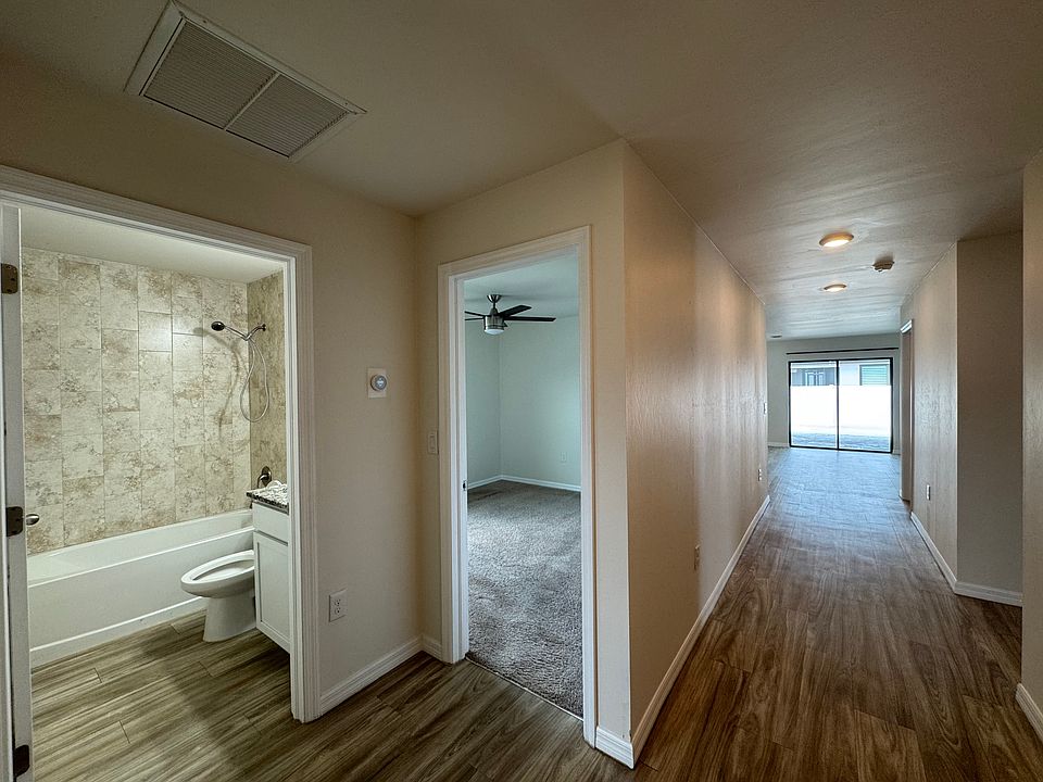 1st image of 1330 NE 6th Pl