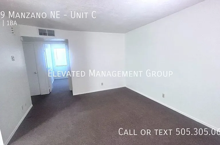 149 Manzano St NE #C — Photo 4