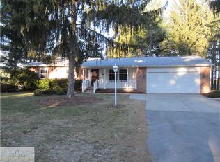 12560 Airport Rd, Dewitt, MI 48820