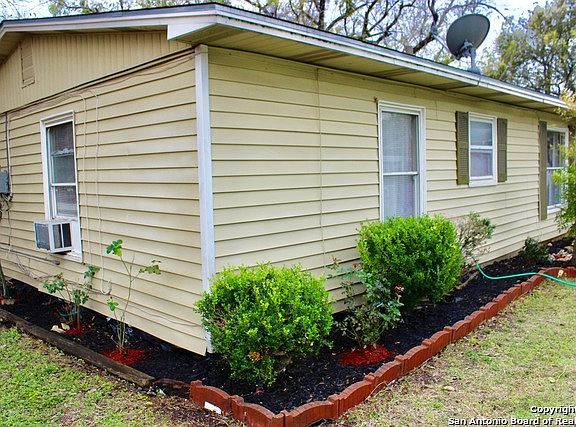 4th image of 308 Charcliff Dr