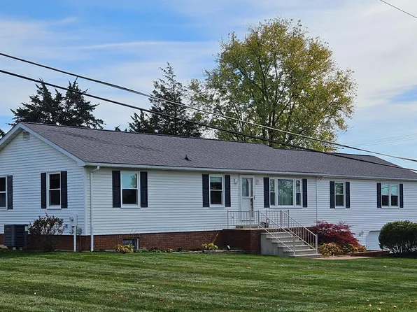 2121 Don Ave, Westminster, MD 21157