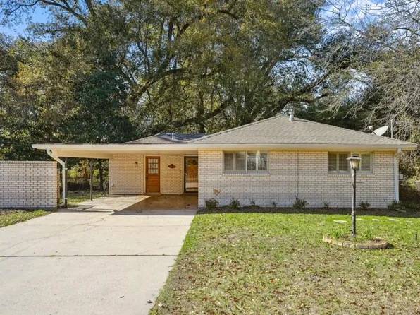 440 Adair St, Mandeville, LA 70448