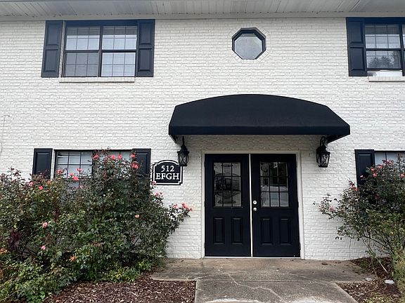 5th image of 512G E Harden St #0