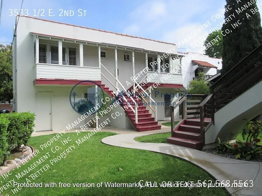 One Bedroom In Classic Art Deco Building W/Refinished Hardwood Floors & Onsite Laundry — Photo 2