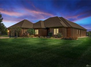 238 N Webb Rd, Wilmington, OH 45177