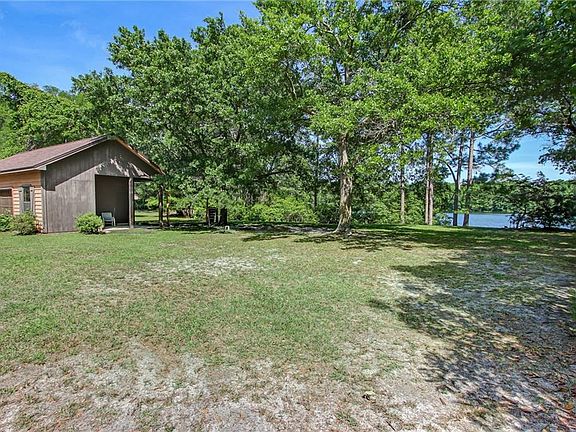 3rd image of 96204 Nassau Lakes Cir