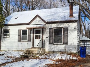 1939 5th St E, Saint Paul, MN 55119