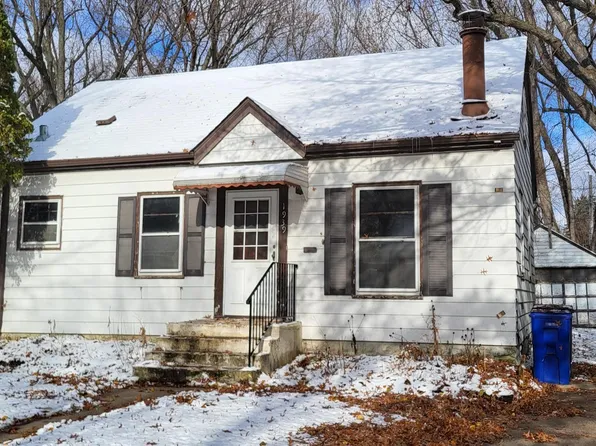 1939 5th St E, Saint Paul, MN 55119